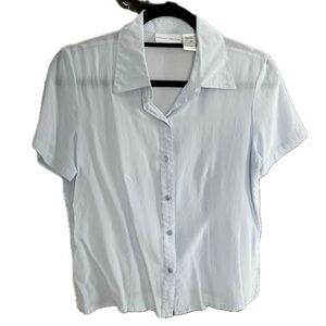 Jaclyn Smith Women Silk Button Down Blouse Short Sleeve Blue Size M